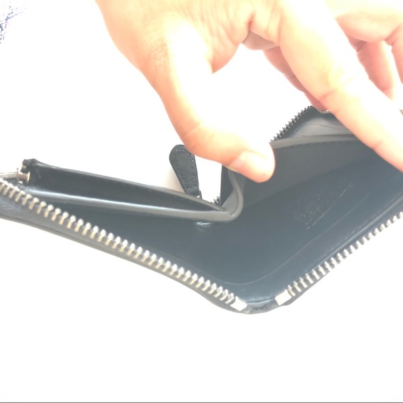 Disney X Coach Medium Zip Around Wallet Dalmatian - Picture 5 of 6